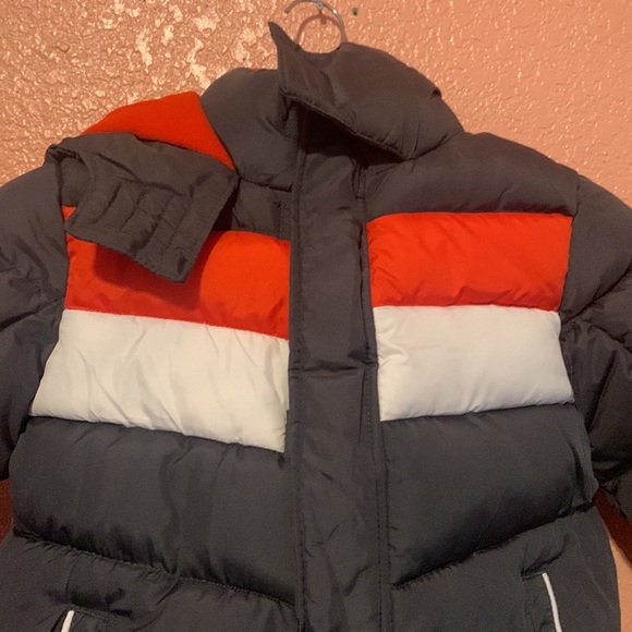 NWT Heavyweight Puffer Jacket - Picture 2 of 9
